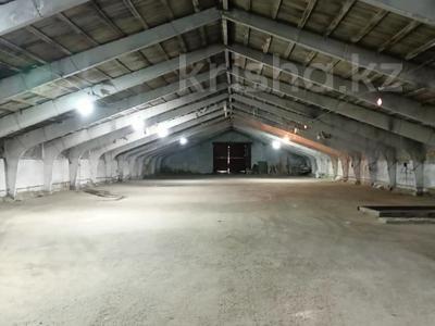 Продажа коммерческой недвижимости в Костанайской обл.: Склады · 3500 м² за 95 млн 〒 Склады · 3500 м² за 95 млн 〒 в Костанае