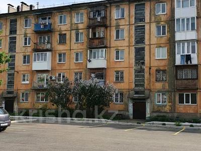 3-комнатная квартира, 60 м², 3/5 этаж, Казахстан 82 за 18.5 млн 〒 в Усть-Каменогорске