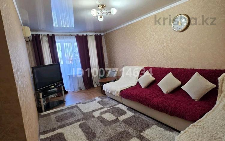 2-бөлмелі пәтер · 44 м² · 6/9 қабат, Жаңа қала ш/а. 34/4 — Глазная больница, магазин Юбилейный, медицинский университет,кафе Тбил, бағасы: 10 000 ₸ в Караганде, Казыбек би р-н — фото 2