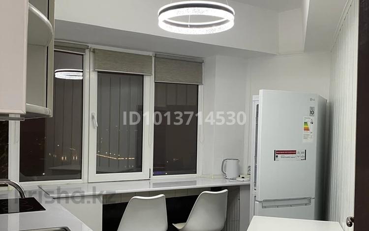2-бөлмелі пәтер · 100 м² · 11/16 қабат, Куляш Байсеитовой 49 — Сатпаева, бағасы: 450 000 ₸ в Алматы, Медеуский р-н — фото 2