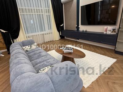 Пәтерлер в Астане: 2-бөлмелі пәтер · 80 м² · 4/12 қабат, Динмухаммед Кунаев 12/2, бағасы: 650 000 〒 2-бөлмелі пәтер · 80 м² · 4/12 қабат, Динмухаммед Кунаев 12/2, бағасы: 650 000 〒 в Астане, Есильский р-н