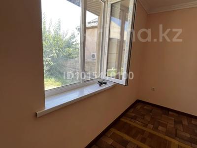 3-комнатная квартира · 200 м² · 1/1 этаж, мкр Нуртас, Зере 2/2 195-й квартал 1215 — После улиц Зере, рядом с остановкой за 50 000 ₸ в Шымкенте, Каратауский р-н