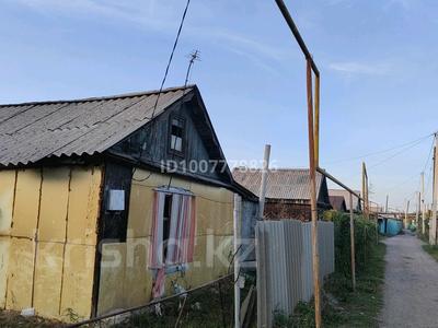 Дача · 2 комнаты · 10 м² · 6.5 сот., Центральная 11 — Трастинка за 10 млн 〒 в 