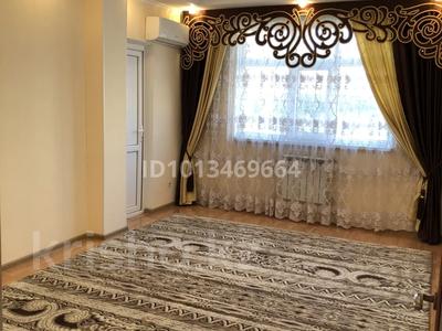 3-бөлмелі пәтер · 80 м² · 4/5 қабат, Нұрсәт ш/а, Мкр Нурсат-2 15А — Аргынбекова, Рахима плаза, НИШ қарама қарсы, бағасы: 35 млн ₸ в Шымкенте, Каратауский р-н