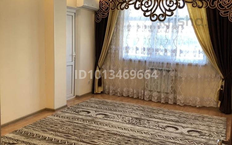 3-бөлмелі пәтер · 80 м² · 4/5 қабат, Нұрсәт ш/а, Мкр Нурсат-2 15А — Аргынбекова, Рахима плаза, НИШ қарама қарсы, бағасы: 35 млн ₸ в Шымкенте, Каратауский р-н — фото 2