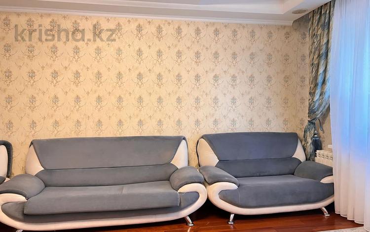2-бөлмелі пәтер · 81 м² · 8/13 қабат, Абая 63, бағасы: 36 млн ₸ в Астане, р-н Байконур — фото 2