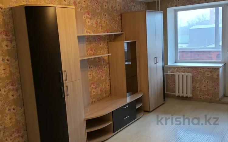 2-комнатная квартира, 80 м², 3/5 этаж помесячно, Чайковского 13А — Токсан Би за 130 000 〒 в Петропавловске — фото 2