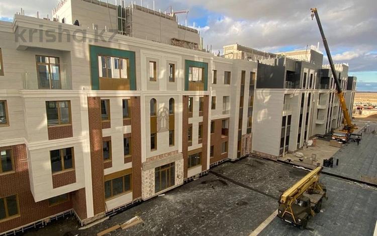 4-комнатная квартира · 182 м² · 2/5 этаж, мкр "Самал 2", самал 2 10 за 93 млн ₸ в Актау, мкр "Самал 2" — фото 2