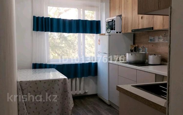 2-комнатная квартира · 44.5 м² · 3/5 этаж, 2ықшам ауданы — Напротив тц Реал за 11.5 млн ₸ в Абай — фото 2