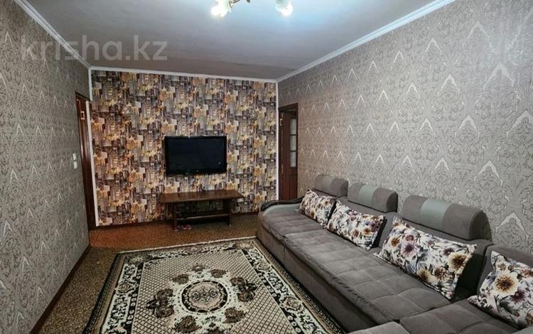 2-комнатная квартира · 48 м² · 2/5 этаж, Гагарина 26 за 180 000 ₸ в Шымкенте, Аль-Фарабийский р-н — фото 2