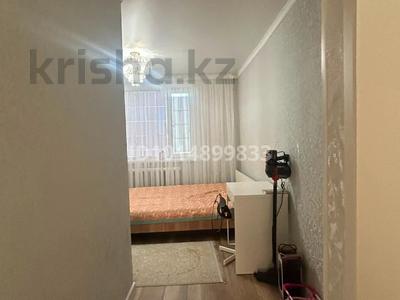 3-комнатная квартира · 65 м² · 5/5 этаж, Самал 26 — Алдабергенова за 23.5 млн ₸ в Талдыкоргане, мкр Самал