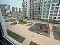 2-бөлмелі пәтер · 71 м² · 4/10 қабат, Абикен Бектуров 1/1, бағасы: 400 000 ₸ в Астане, Есильский р-н — фото 4