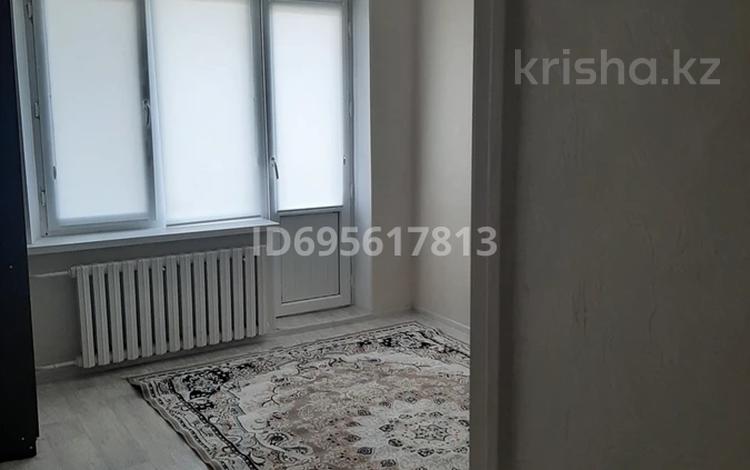 1-бөлмелі пәтер · 30 м² · 2/5 қабат, мкр Центральный, Момышулы 21 — Возле #17 школы и #30 детского сада, бағасы: 13 млн ₸ в Атырау — фото 2