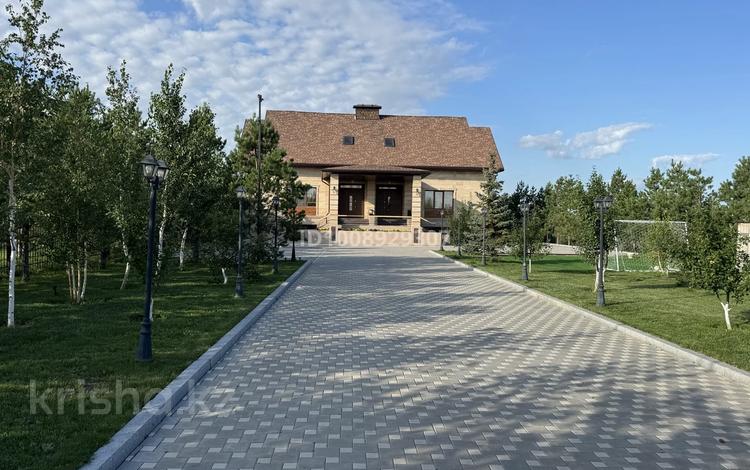 Отдельный дом · 8 комнат · 770 м² · 30 сот., Талапкерская за 850 млн 〒 — фото 2