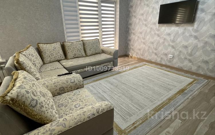 1-бөлмелі пәтер · 42 м² · 2/4 қабат, 7А ш/а., ​микрорайон 7а 14, бағасы: 300 000 ₸ в Актау, 7А мкр — фото 2