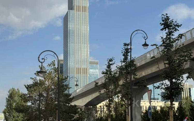 1-комнатная квартира · 50.52 м² · 18/18 этаж, Достык 8/5 за ~ 39.9 млн ₸ в Астане, Есильский р-н — фото 2