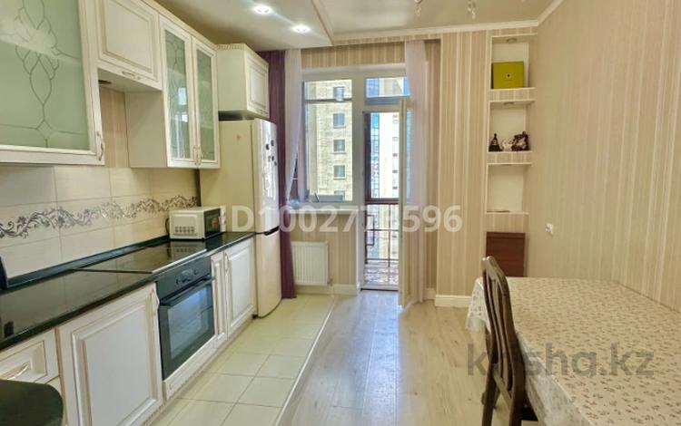 2-комнатная квартира · 76 м² · 9 этаж, Туркестан 10 за 350 000 ₸ в Астане, Есильский р-н — фото 2