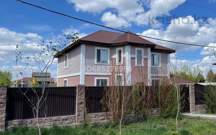 Жеке үй • 4 бөлмелер • 230 м² • 12 сот., мкр Уркер 11, бағасы: 55 млн 〒 в Астане, Есильский р-н — фото 2