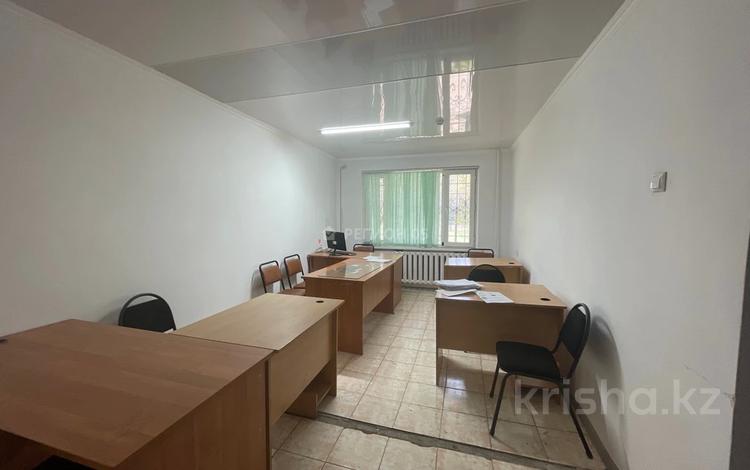 Офисы • 44 м² за 17 млн 〒 в Талдыкоргане — фото 3
