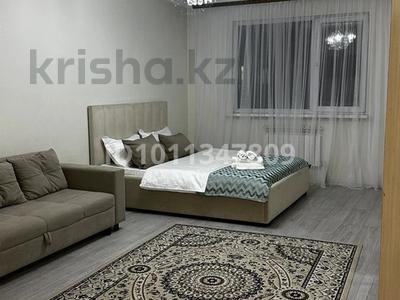 1-бөлмелі пәтер · 42 м² · 9/10 қабат, Шұғыла ш/а., Жунисова 8/5, бағасы: 15 000 ₸ в Алматы, Наурызбайский р-н