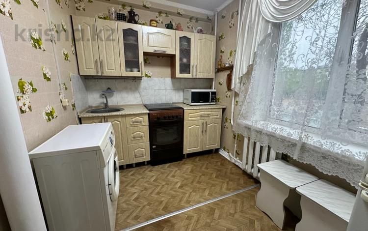 3-бөлмелі пәтер · 58 м² · 2/5 қабат, Абая, бағасы: 24 млн ₸ в Костанае — фото 10