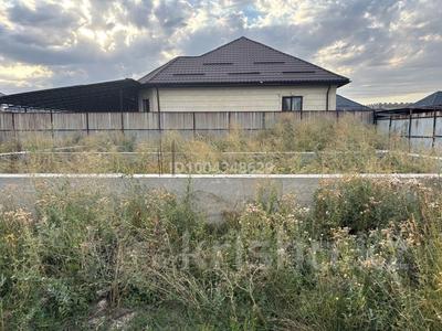 Участок · 6 соток, Мкр. Алатау,Бейбитшилик улица за 25 млн 〒 в Алматы