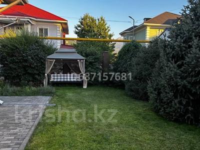 Отдельный дом · 4 комнаты · 160 м² · 8.5 сот., мкр Шугыла, Коттежный городок Достык за 158 млн 〒 в Алматы, Наурызбайский р-н