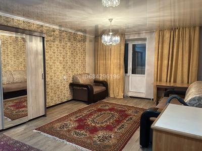 2-комнатная квартира, 58 м² помесячно, Пушкина 100 за 150 000 〒 в Семее