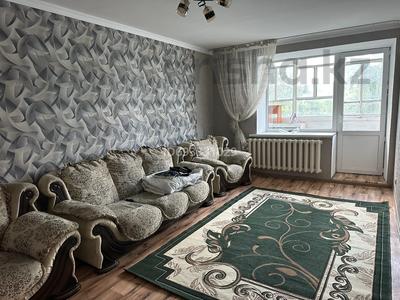 1-комнатная квартира, 36 м², 2/5 этаж посуточно, Ауэзова 83 за 8 000 〒 в Щучинске