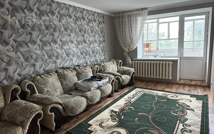 1-комнатная квартира, 36 м², 2/5 этаж посуточно, Ауэзова 83 за 8 000 〒 в Щучинске — фото 2