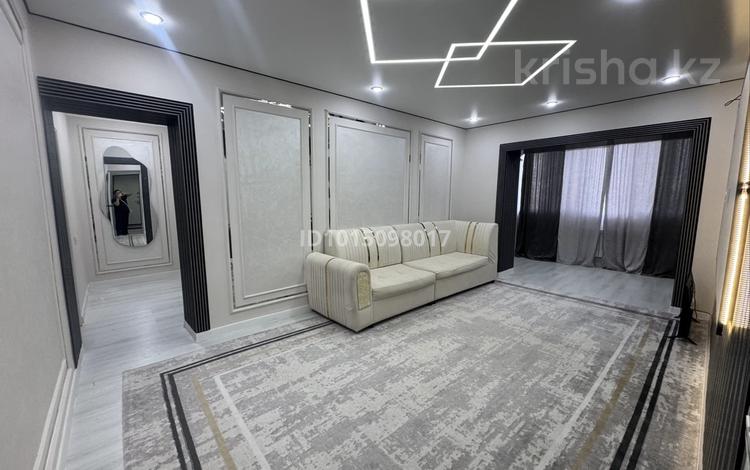 4-комнатная квартира · 82 м² · 5/5 этаж, Қазыбек би 142 за 20 000 ₸ в Таразе — фото 2