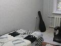 2-бөлмелі пәтер · 44 м² · 1/5 қабат, Абай 70/2, бағасы: 8 млн ₸ в Темиртау