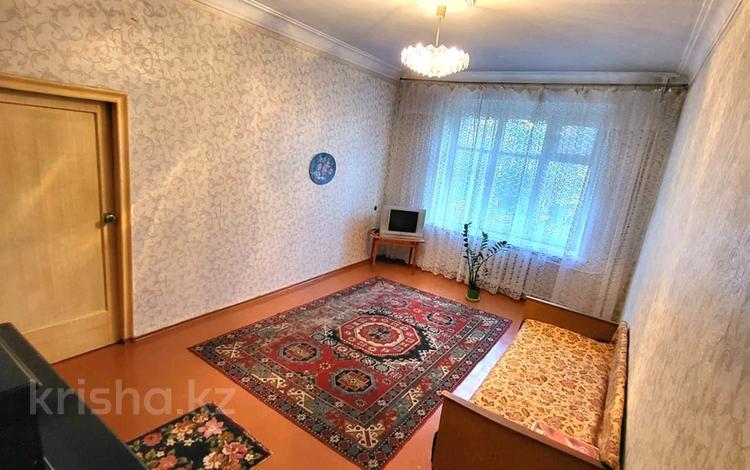 3-комнатная квартира, 75 м², 2/4 этаж, Нурсултан Назарбаев 180 за 18 млн 〒 в Уральске — фото 2