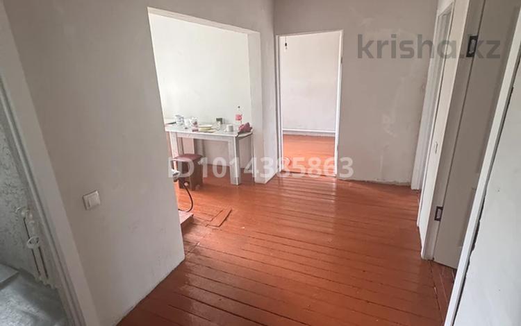 3-бөлмелі пәтер · 75 м² · 2/2 қабат, Кали Усенбаев 11, бағасы: 8.5 млн ₸ в Шу — фото 2
