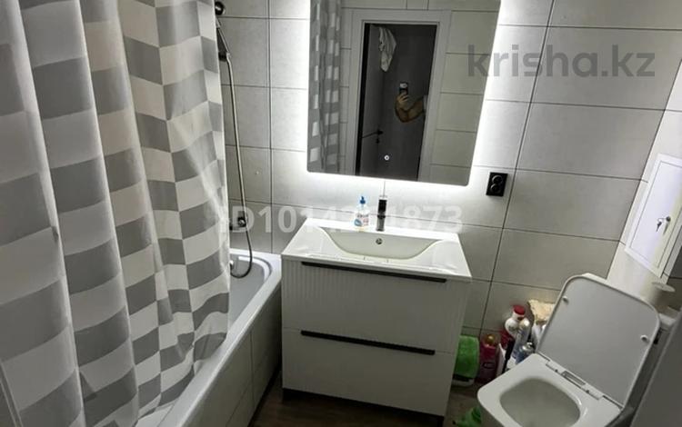 3-комнатная квартира · 67 м² · 2/5 этаж, Вокзальная 6 за 27 млн ₸ в Уральске — фото 3
