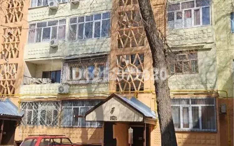 2-бөлмелі пәтер · 52 м² · 5/5 қабат, мкр Алатау 5, бағасы: 14 млн ₸ в Таразе — фото 2