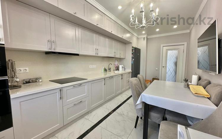 4-комнатная квартира · 140 м² · 9/9 этаж, мкр Рахат 21 за 135 млн ₸ в Алматы, Наурызбайский р-н — фото 2