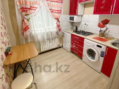 1-комнатная квартира, 40 м², 2/3 этаж посуточно, Ахметова 4 за 20 000 〒 в Алматы, Турксибский р-н