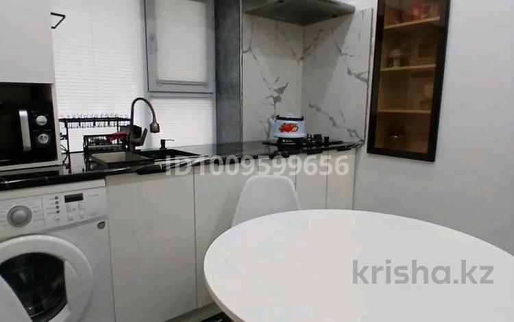 2-бөлмелі пәтер · 45 м² · 1/2 қабат, Султанбек Кожанов улица 3 — Шапағат ​Супермаркет, бағасы: 17 млн ₸ в Туркестане — фото 13