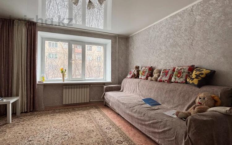 3-бөлмелі пәтер · 66 м² · 1/5 қабат, 18-й микрорайон 17/1, бағасы: 13.8 млн ₸ в Караганде — фото 2
