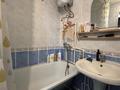 3-бөлмелі пәтер · 66 м² · 1/5 қабат, 18-й микрорайон 17/1, бағасы: 13.8 млн ₸ в Караганде — фото 8