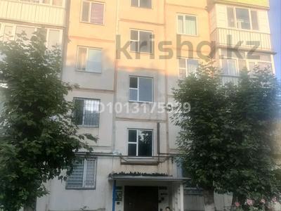 3-комнатная квартира · 58.1 м² · 5/5 этаж, Абая — Металлург-Абая пересечения за 10.5 млн ₸ в Темиртау