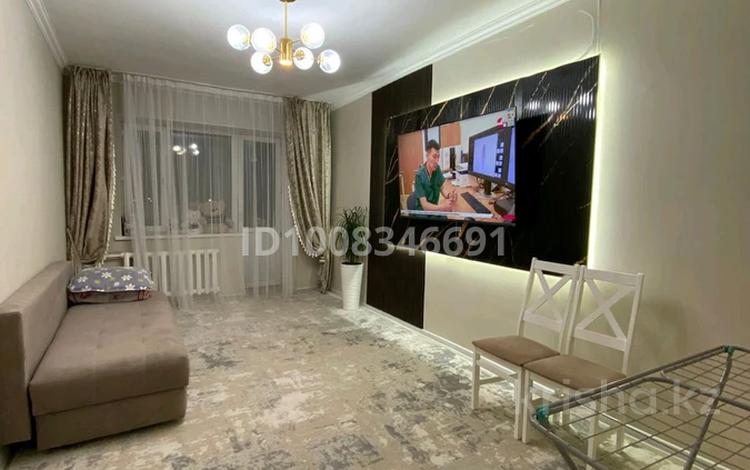 2-комнатная квартира · 70 м² · 11/12 этаж, Дукенулы 38 за 15 000 ₸ в Астане, Сарыарка р-н — фото 2