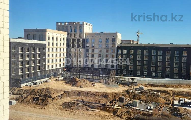2-комнатная квартира · 77 м², мкр. Алтын орда, Мкр. Алтын Орда, участок 24 24 за 34.2 млн ₸ в Актобе — фото 2