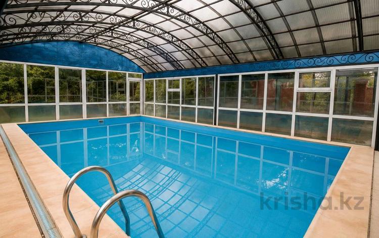 Дом · 5 комнат · 400 м², Кенесары хана 124 за 150 000 ₸ в Алматы, Наурызбайский р-н — фото 2