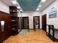 3-бөлмелі пәтер · 150 м² · 4/5 қабат, 15-ш/а. 70, бағасы: 300 000 ₸ в Актау, 15-й мкр — фото 5