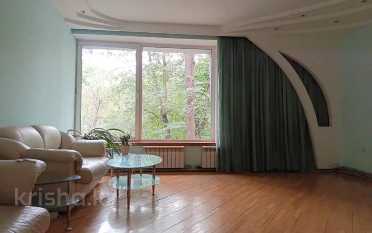 3-комнатная квартира · 100 м² · 2/2 этаж, мкр №1 69 — Саина-Жубанова за 62 млн ₸ в Алматы, Ауэзовский р-н — фото 11