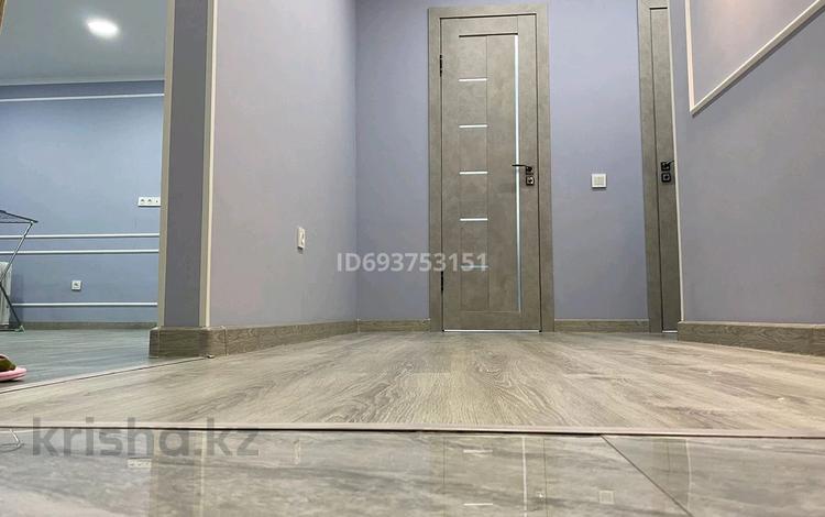 2-комнатная квартира · 50 м² · 1/5 этаж, Жайсан 5 — 6 КВАРТАЛ за 19 млн ₸ в Шу — фото 2
