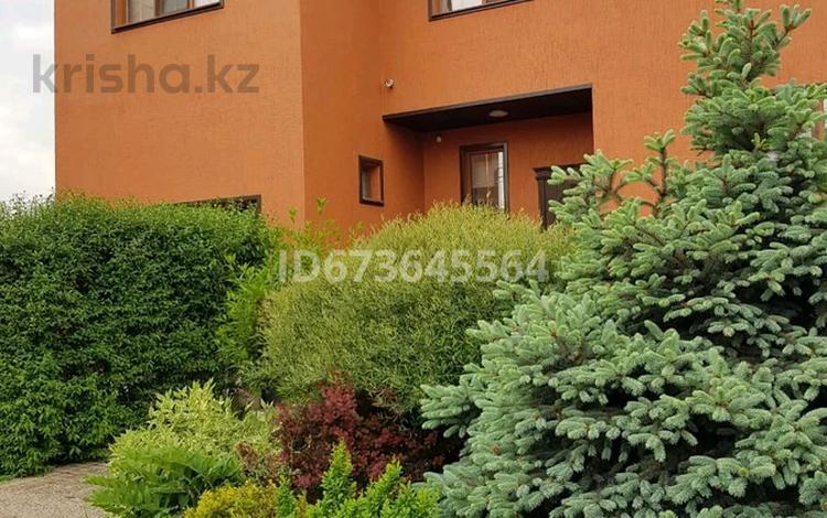 Отдельный дом • 6 комнат • 267 м² • 8 сот., мкр Акбулак за 145 млн 〒 в Алматы, Алатауский р-н — фото 6