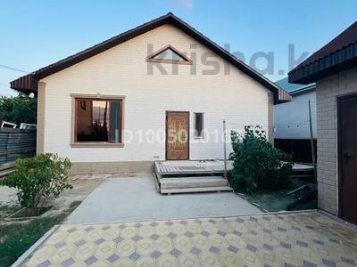 Отдельный дом · 5 комнат · 150 м² · 5 сот., мкр СМП 136, Кабанбай батыра 26/1 за 45 млн 〒 в Атырау